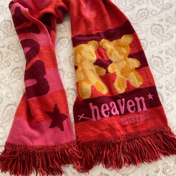 Marc Jacobs Accessories - SOLD Heaven by Marc jacobs charm scarf 🧣